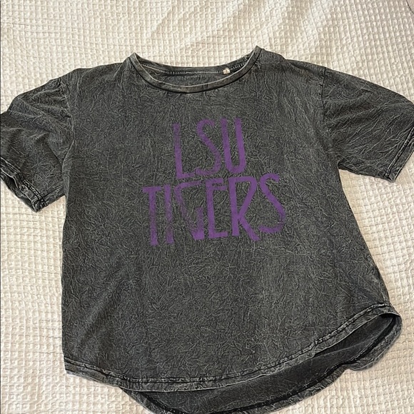 Gray LSU Tigers T-Shirt - Picture 1 of 2